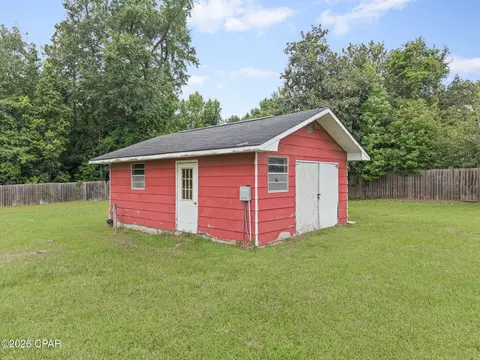 Other - 652 2nd St, Chipley, FL 32428 photo 10 of 11