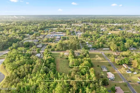 1433 South Blvd, Chipley, FL 32428 photo 2