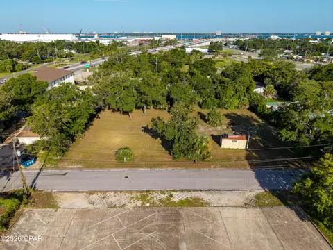 1809 Baltimore Ave, Panama City, FL 32405