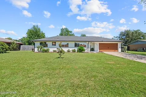 4018 Valencia Ct, Panama City, FL 32405