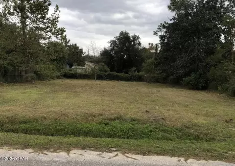 8512 Houston St, Panama City, FL 32408