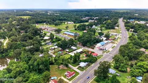View/Area - 717 Sinclair St, Chipley, FL 32428 photo 5 of 6
