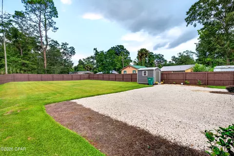 Exterior - 717 Sinclair St, Chipley, FL 32428 photo 8 of 10