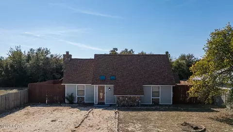 2343 Grand Oaks Ln, Panama City, FL 32408