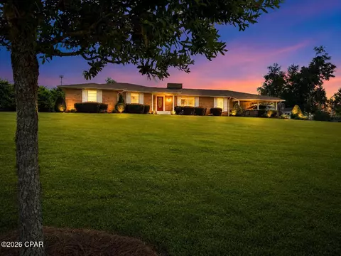 2895 Watson Dr, Marianna, FL 32446