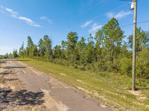 NNN Cavalier Drive #14, Chipley, FL 32428 photo 10