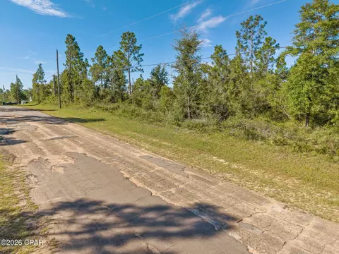 NNN Cavalier Drive #15, Chipley, FL 32428 photo 14
