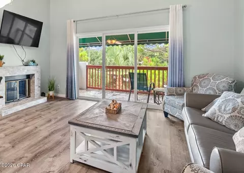 8730 Thomas Dr #208, Panama City, FL 32408