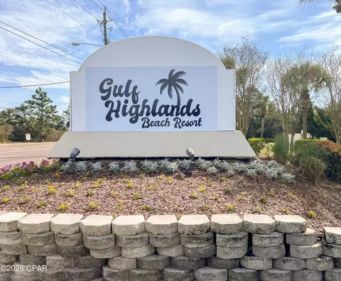 146 Robin Ln, Panama City Beach, FL 32407