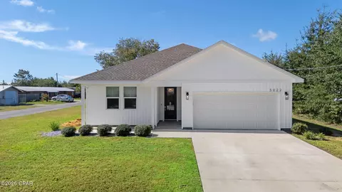 5022 Hagin Dr, Panama City, FL 32404