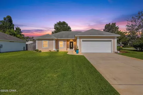 424 Hidden Island Dr, Panama City, FL 32408
