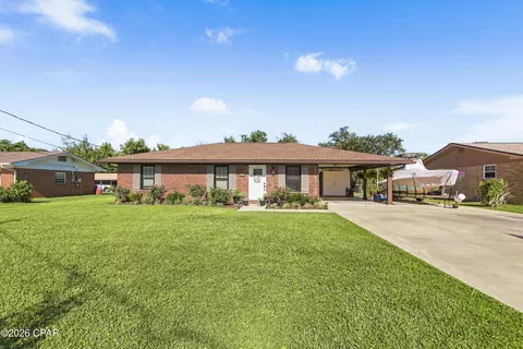 403 Wisconsin Ave, Lynn Haven, FL 32444