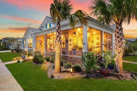 8956 Parrot Pl, Panama City Beach, FL 32413