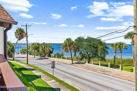 401 E Beach Dr #B1, Panama City, FL 32401