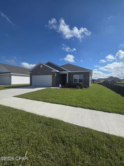 3182 Sawgrass St, Panama City, FL 32404