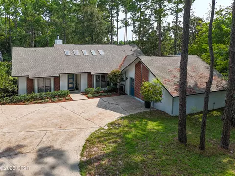 7710 Laird St, Panama City, FL 32408