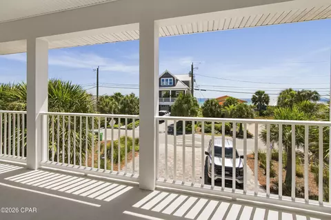 5516 Gulf Dr, Panama City, FL 32408