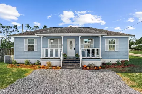 7826 Ponderosa St, Southport, FL 32409