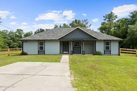 2060 Apollo Dr, Chipley, FL 32428