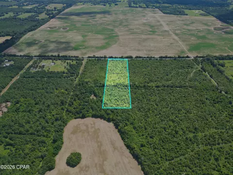 000 Poplar Springs Rd, Marianna, FL 32446
