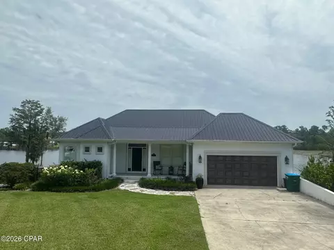 2660 Lakeview Cir, Alford, FL 32420