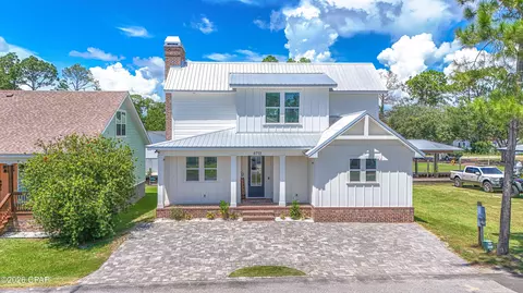 6712 Harbour Blvd, Panama City Beach, FL 32407