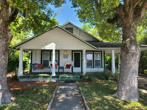 2317 E 3rd St, Panama City, FL 32401