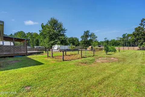Exterior - 760 Brown St, Chipley, FL 32428 photo 8 of 9