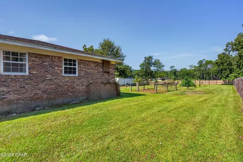 Exterior - 760 Brown St, Chipley, FL 32428 photo 9 of 9