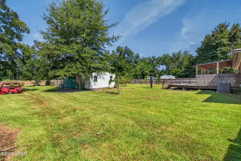 Exterior - 760 Brown St, Chipley, FL 32428 photo 3 of 9
