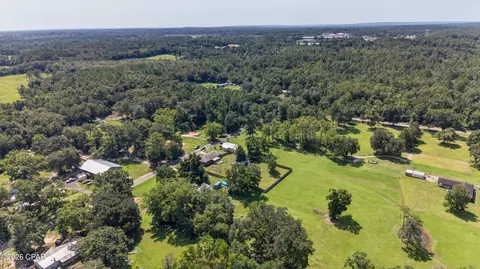 View/Area - 760 Brown St, Chipley, FL 32428 photo 5 of 8