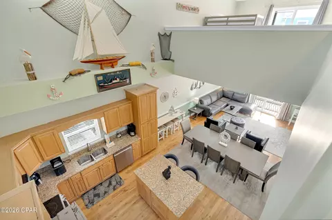5405 Thomas Dr, Panama City Beach, FL 32408