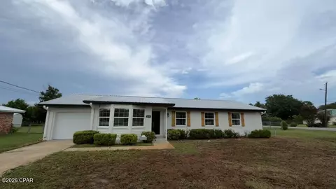 1279 Amherst Rd, Panama City, FL 32405