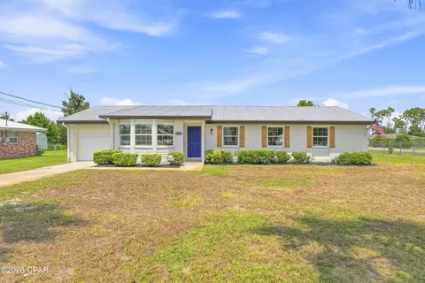 1279 Amherst Rd, Panama City, FL 32405