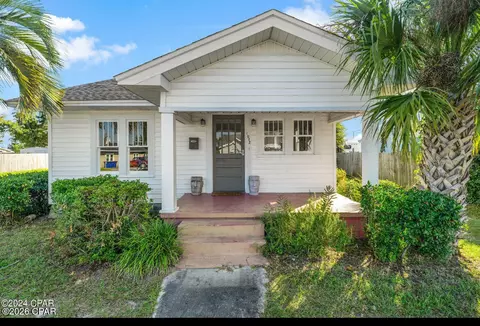 1032 Jenks Ave, Panama City, FL 32401