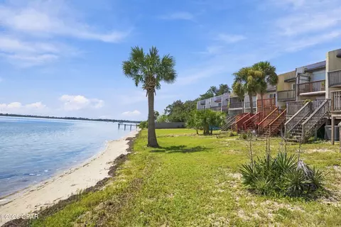 6445 Oakshore Dr, Panama City, FL 32404