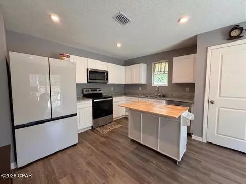 Kitchen - 3569 Westbrook Dr, Chipley, FL 32428 photo 1 of 1