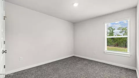 Bedroom - 4059 Falcon Dr, Chipley, FL 32428 photo 4 of 10