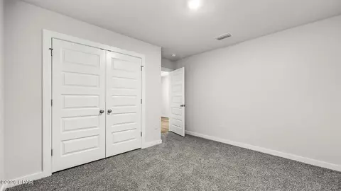 Bedroom - 4059 Falcon Dr, Chipley, FL 32428 photo 6 of 10