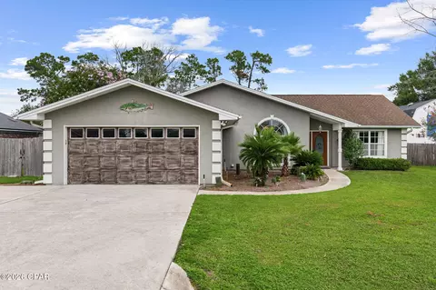 2004 Windjammer Dr, Lynn Haven, FL 32444