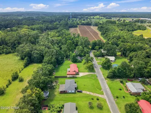 View/Area - 837 Maple St, Chipley, FL 32428 photo 3 of 5