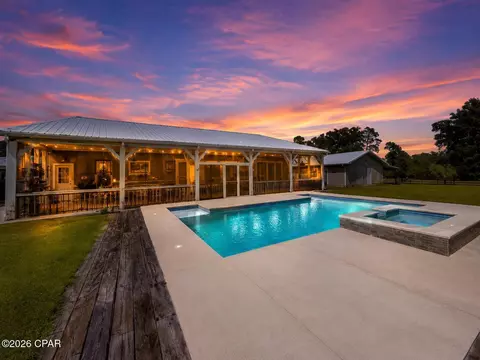 3280 Willie Ln, Cottondale, FL 32431
