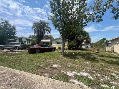 6710 Broward St, Panama City Beach, FL 32408