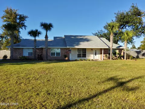5117 Bayhead Rd, Youngstown, FL 32466