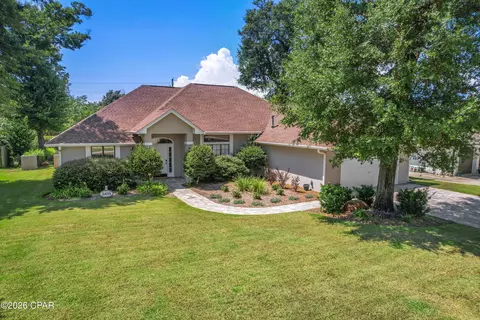 3415 Country Club Ct, Lynn Haven, FL 32444