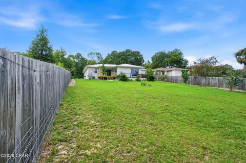 Exterior - 4541 Hancock Ct, Chipley, FL 32428 photo 3 of 6