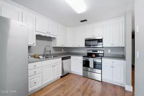 Kitchen - 4541 Hancock Ct, Chipley, FL 32428 photo 1 of 4