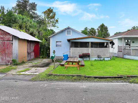 174 Avenue C, Port St Joe, FL 32456