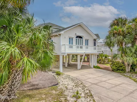 274 Florida Ave, Port St Joe, FL 32456