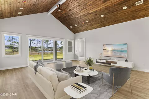 285 Hugh Thomas Dr, Panama City, FL 32404